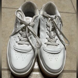 Rebook Ortholite Comfort White Gum Bottom Size 8 1/2 Women Shoes